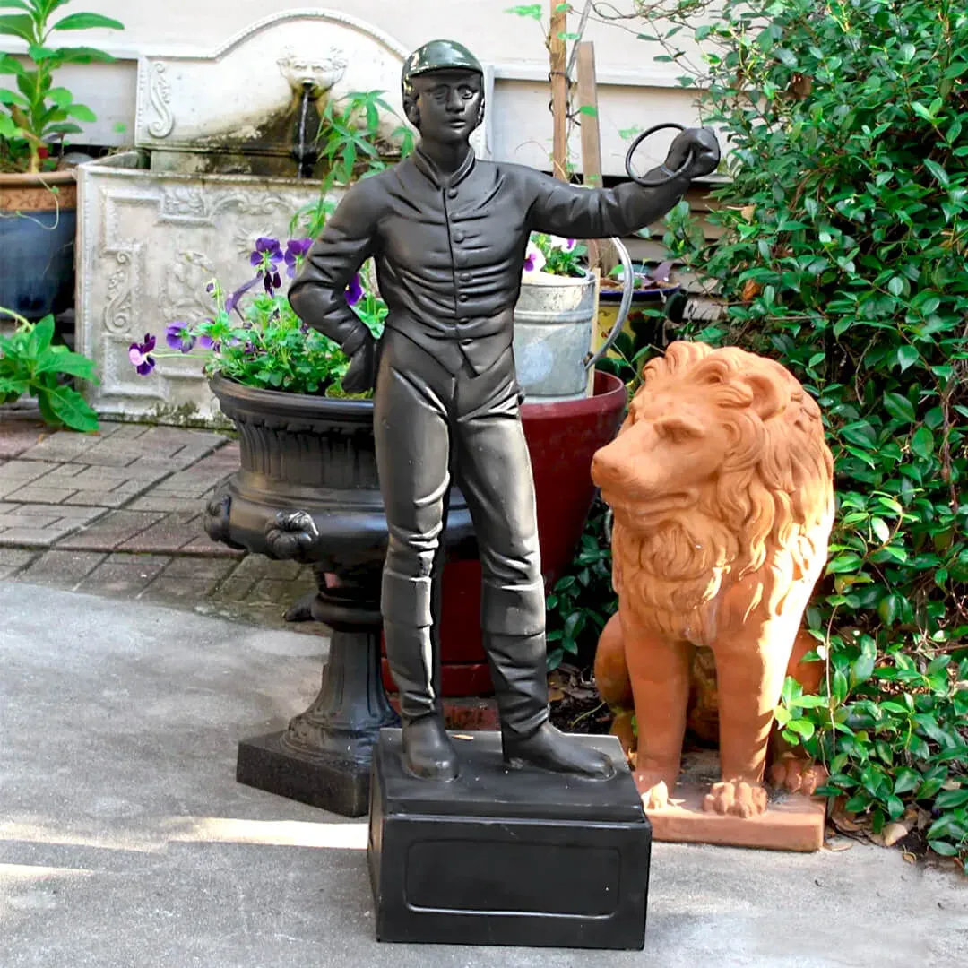 Timeless Outdoor Decor: Why Collectors Love the Black Lawn Jockey